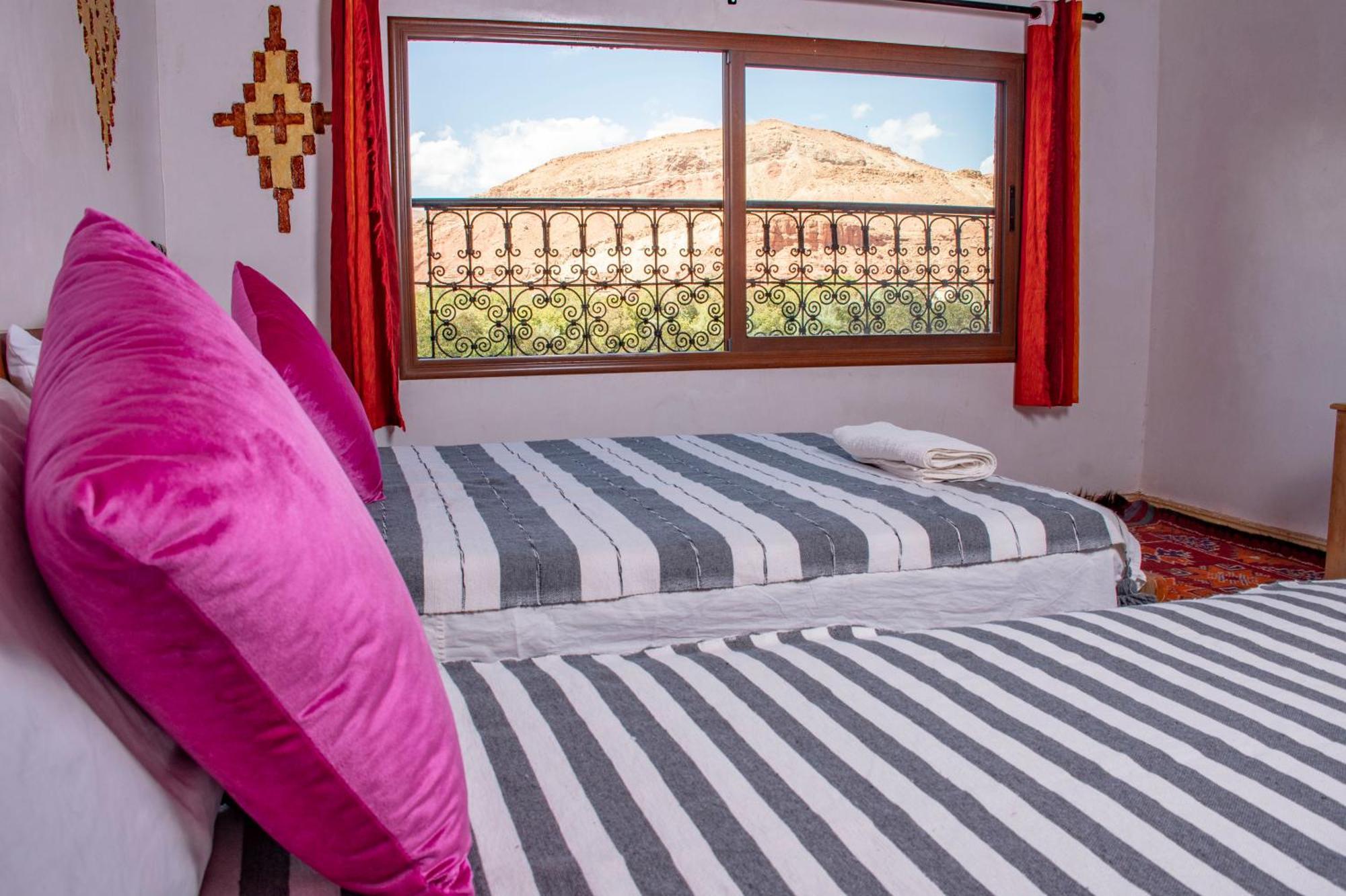 Hotel Awayou Bou Drarar Exterior foto